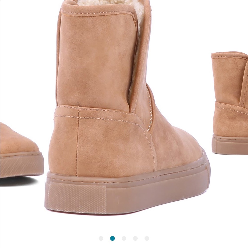 DV DOLCE VITA Aurelia Faux Shearling Boot - Size 6 - Picture 3 of 3